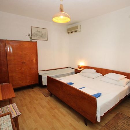 Vintage Rooms & Apartments ポレッチ エクステリア 写真